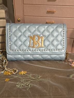 Badgley Mischka Ice Blue Quilted Cinderella Gold Chain Bag. $50 OBO